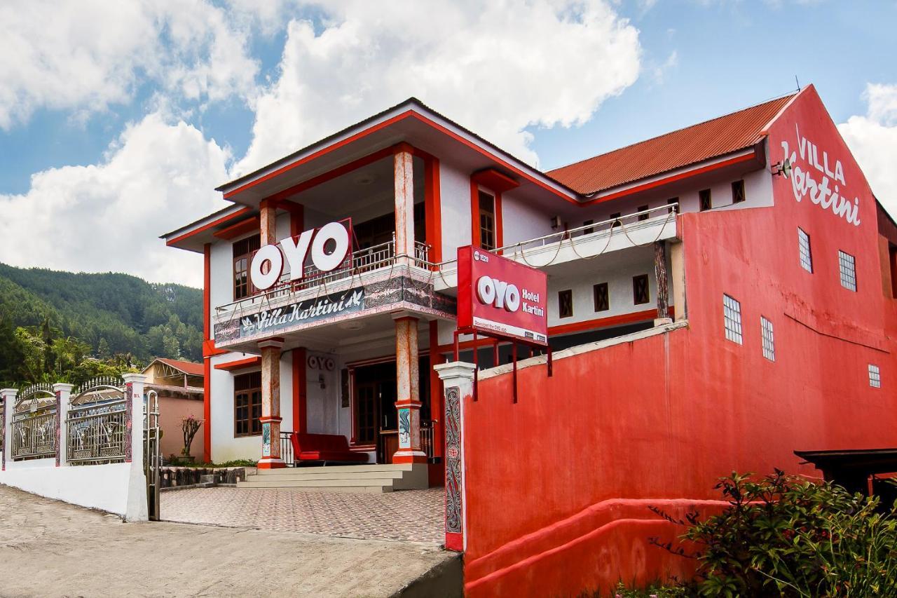Oyo 1520 Hotel Kartini Tarutung Ngoại thất bức ảnh
